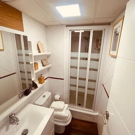 Edelweiss Apartment *